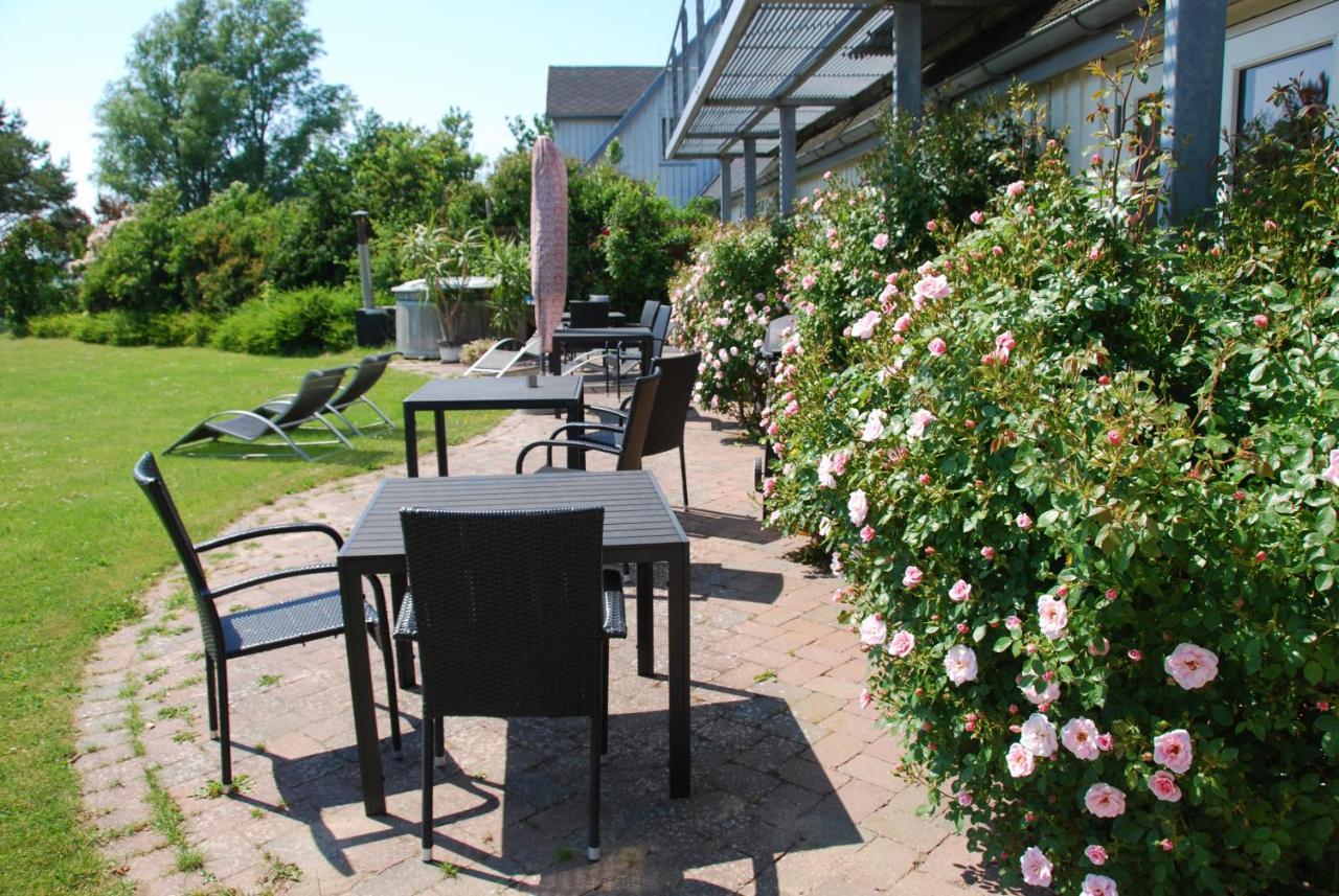 Quistgaarden Bed & Breakfast Spjellerup Exterior photo